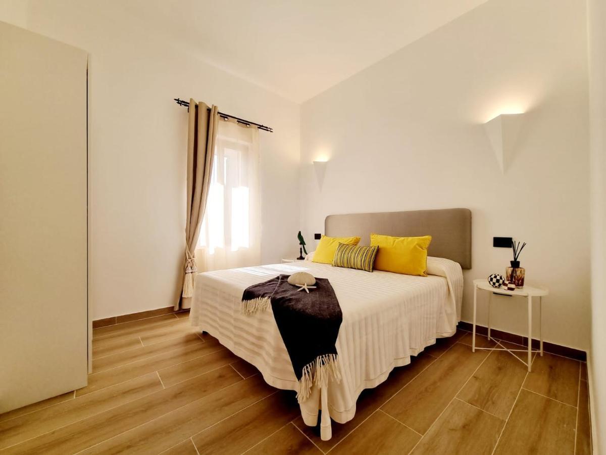 Stazzo San Teodoro Il Ginepro Piscina Condivisa Apartment Bagian luar foto