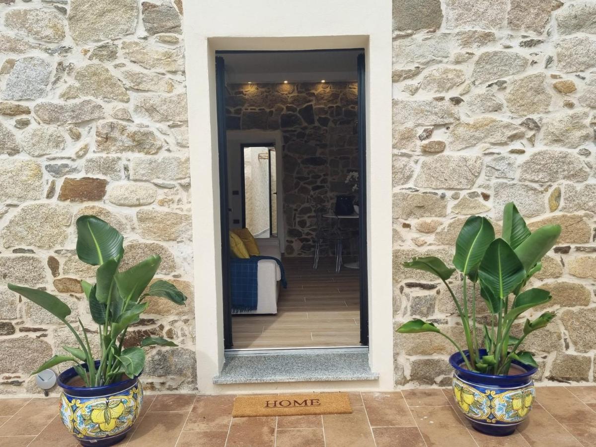 Stazzo San Teodoro Il Ginepro Piscina Condivisa Apartment Bagian luar foto