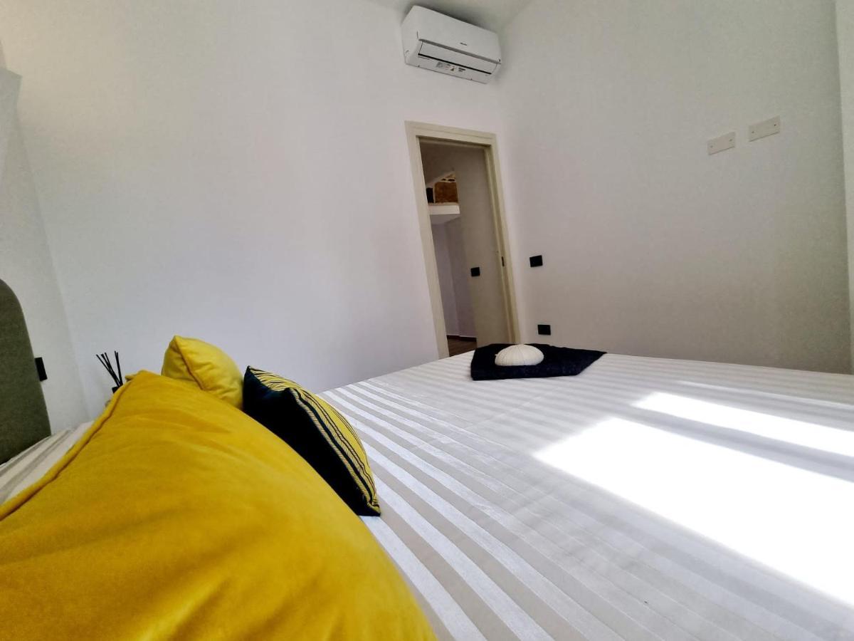 Stazzo San Teodoro Il Ginepro Piscina Condivisa Apartment Bagian luar foto
