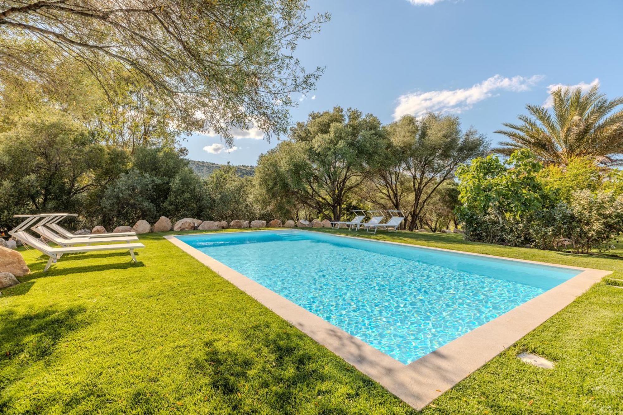 Stazzo San Teodoro Il Ginepro Piscina Condivisa Apartment Bagian luar foto